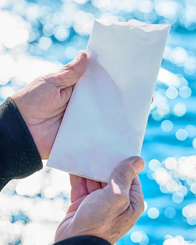 自然へ還るという、新しい供養のかたち。